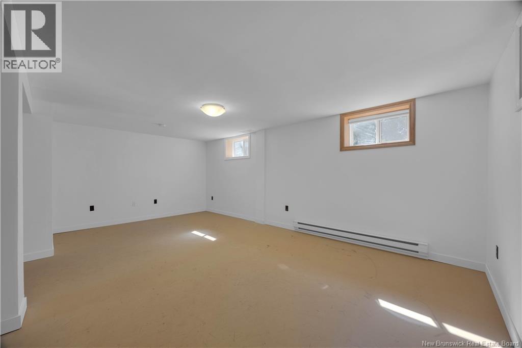 18 Delmar Crescent - Image 31