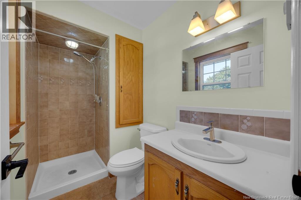 18 Delmar Crescent - 28