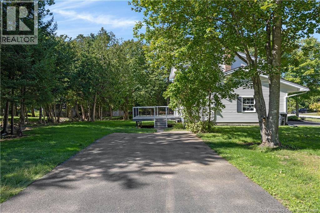18 Delmar Crescent - Image 40