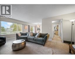3580 Bargen Drive, Richmond, BC V6X2R5 Photo 23