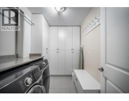 3580 Bargen Drive, Richmond, BC V6X2R5 Photo 7