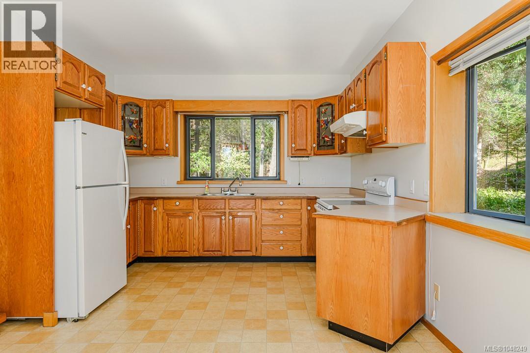620 Tammy Pl - 6