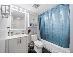 816 - 2550 Lawrence Avenue E, Toronto, ON M1P4Z3 Photo 24