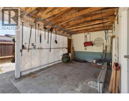 2068 4th St E, Courtenay, BC V9N6V8 Photo 41