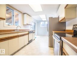 Bedroom 4 - 6804 102a Av Nw, Edmonton, AB T6A0R9 Photo 9