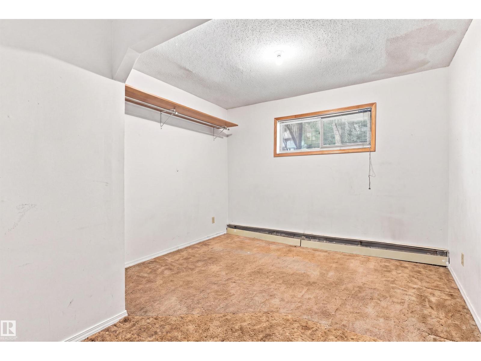 11111 81 AV NW - 28