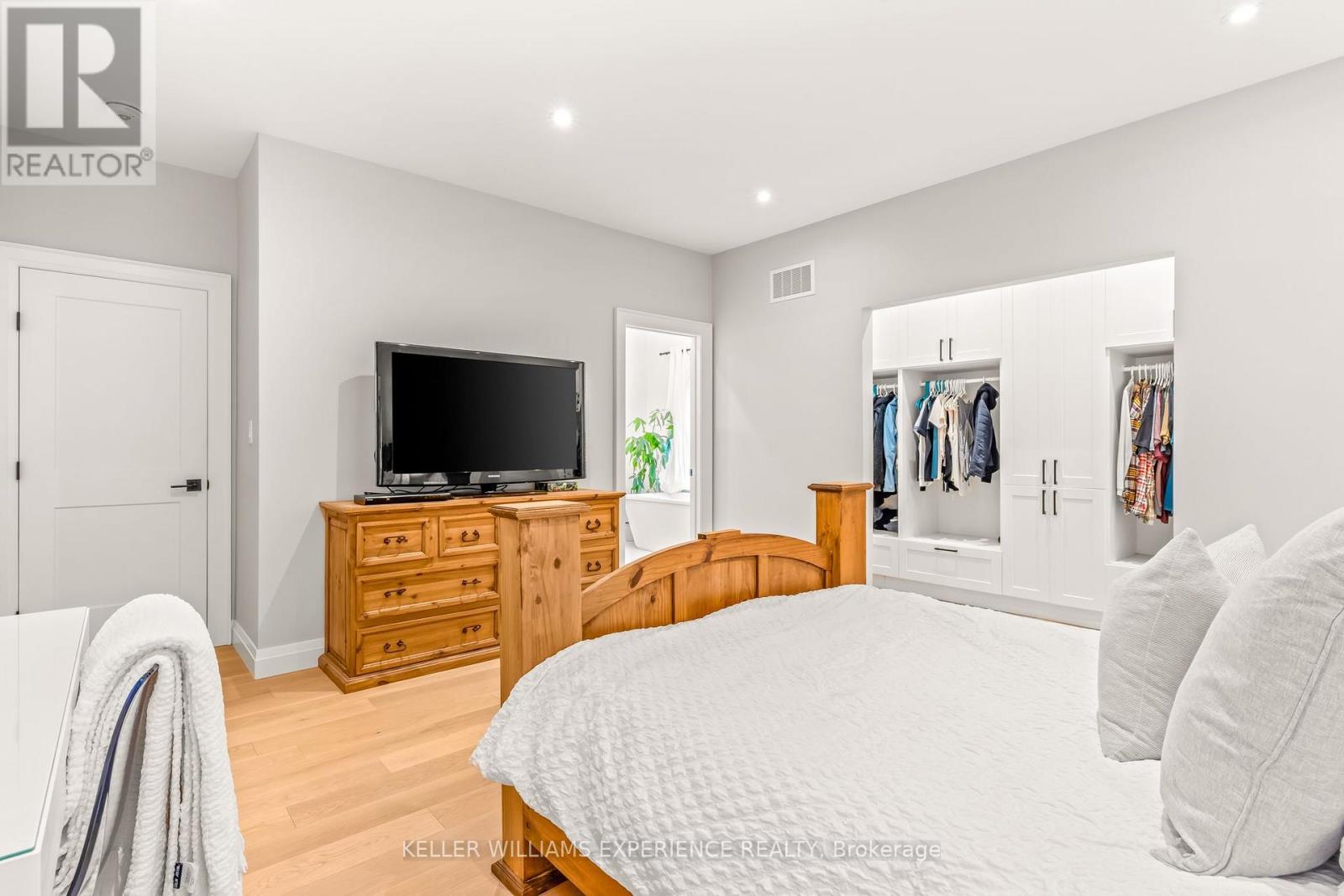 1065 KILWORTHY ROAD - 19
