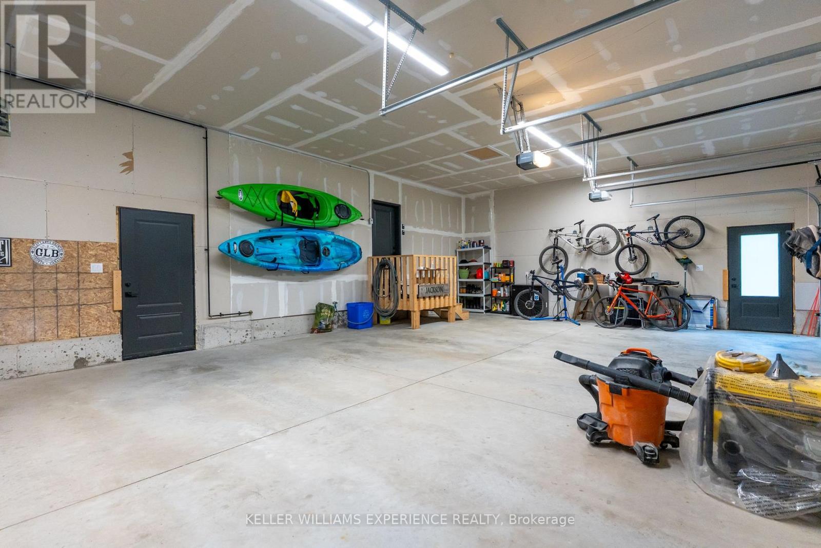 1065 KILWORTHY ROAD - 40
