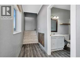 27556 Township Road 372, Rural Red Deer County, AB T4G0M5 Photo 32