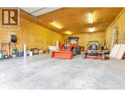 27556 Township Road 372, Rural Red Deer County, AB T4G0M5 Photo 49