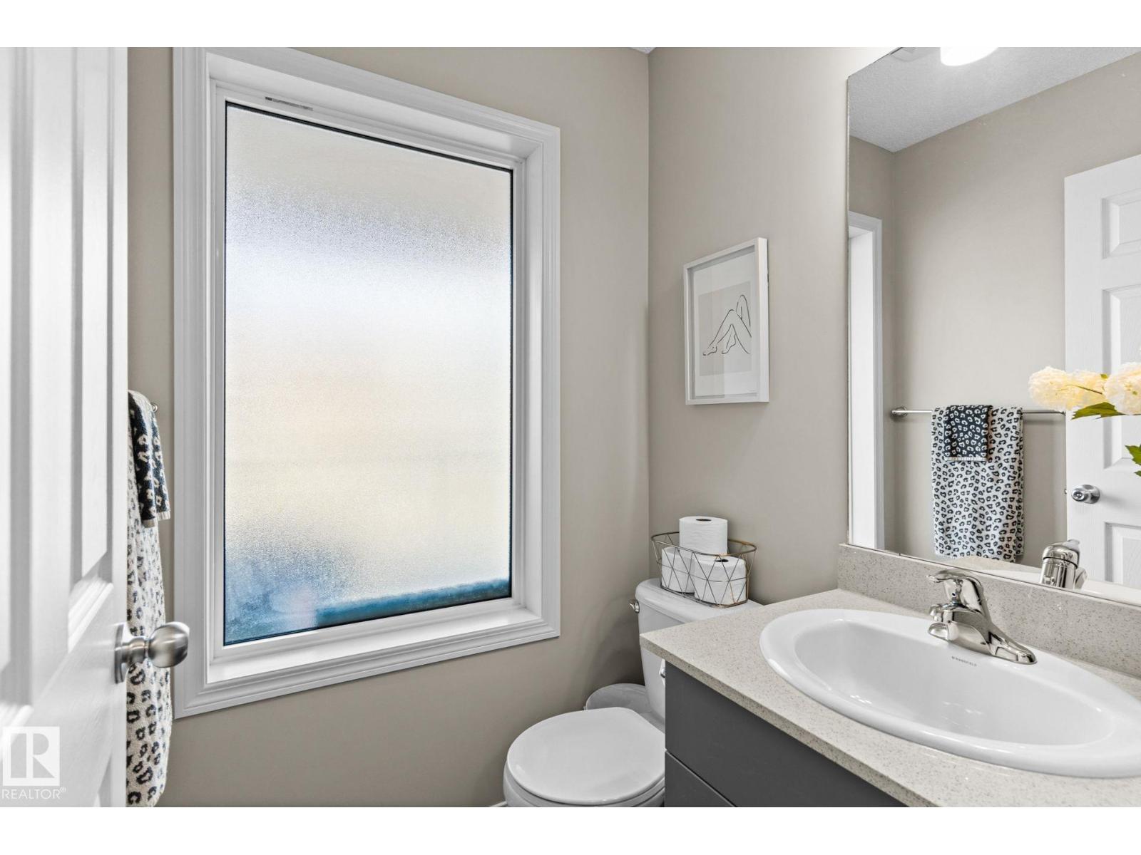 17253 9A AV SW - 12