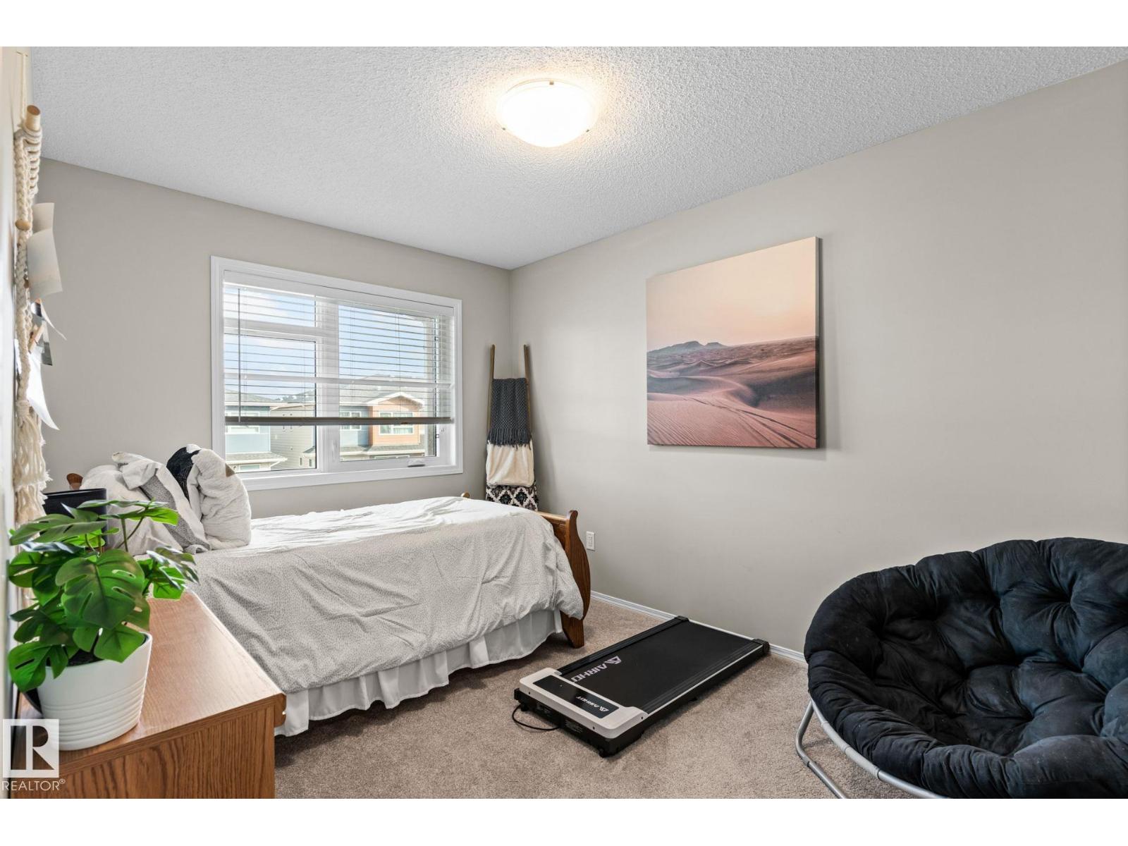 17253 9A AV SW - 16