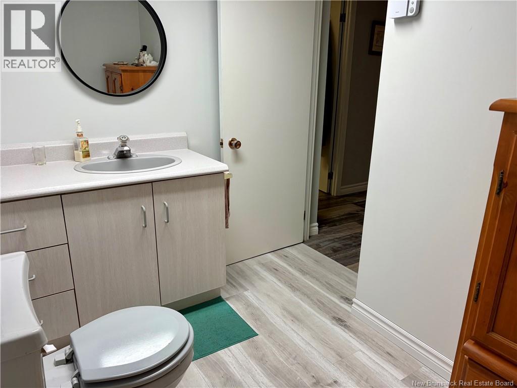 107 Taylor - Image 24