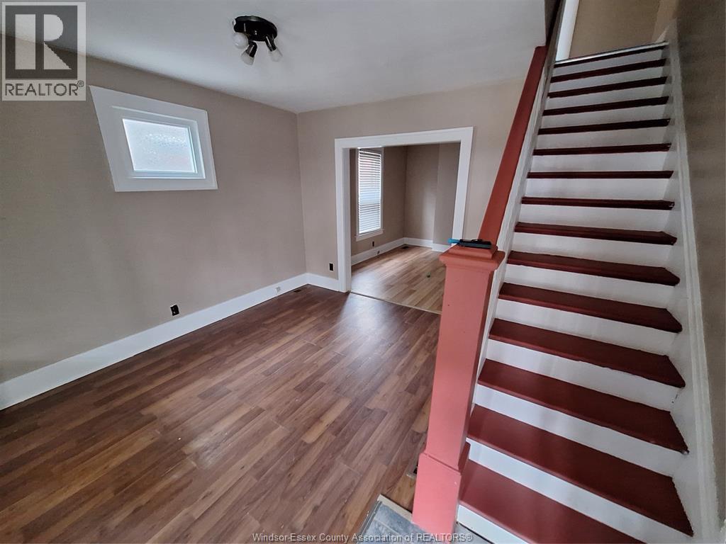 3219 LINWOOD PLACE - 2