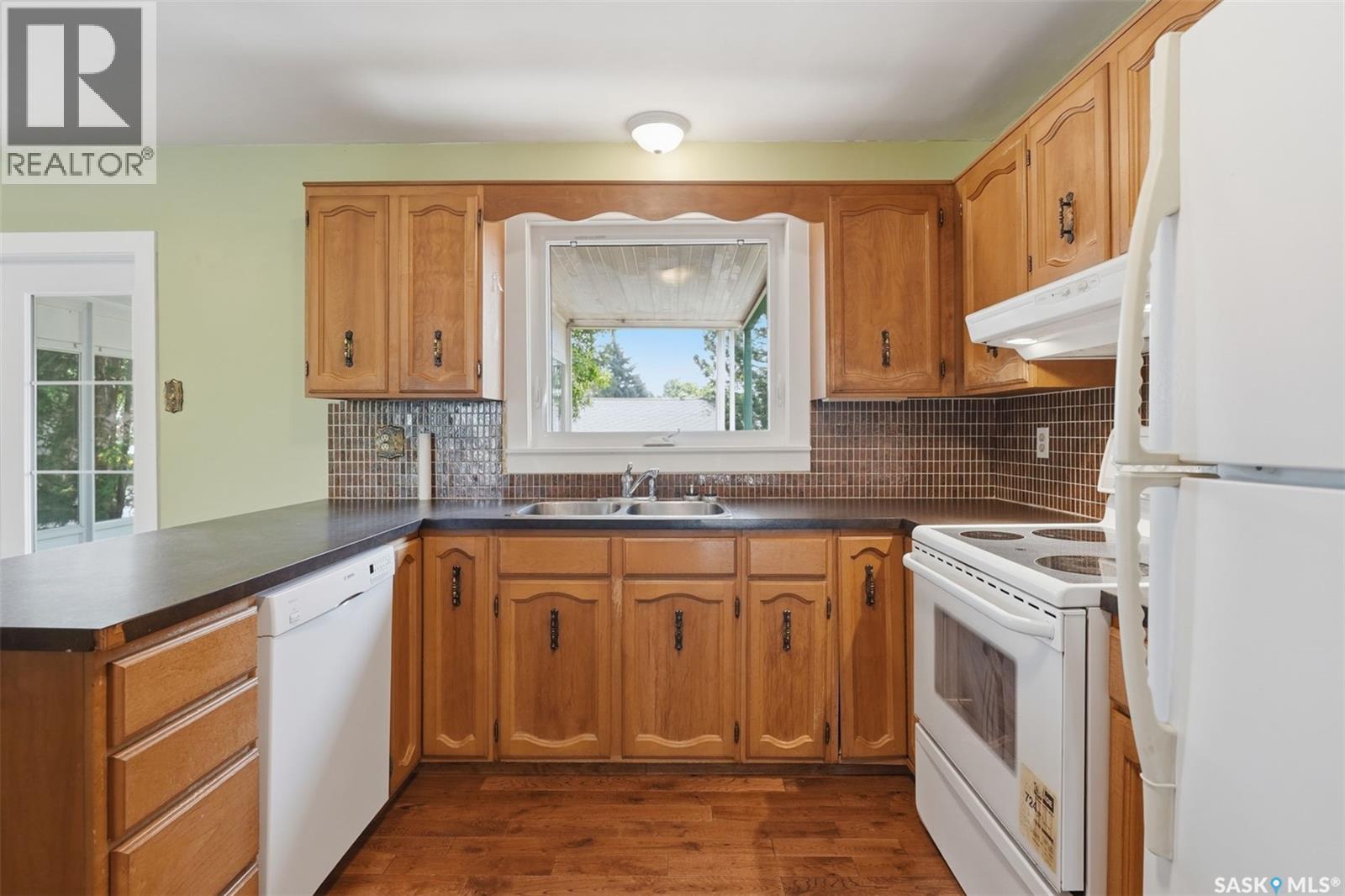 546 Guelph CRESCENT - Image 11