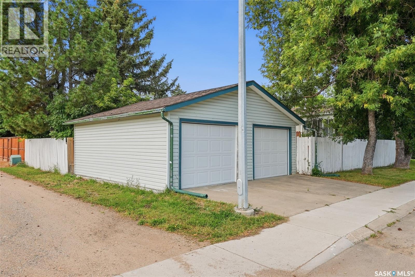 546 Guelph CRESCENT - 36