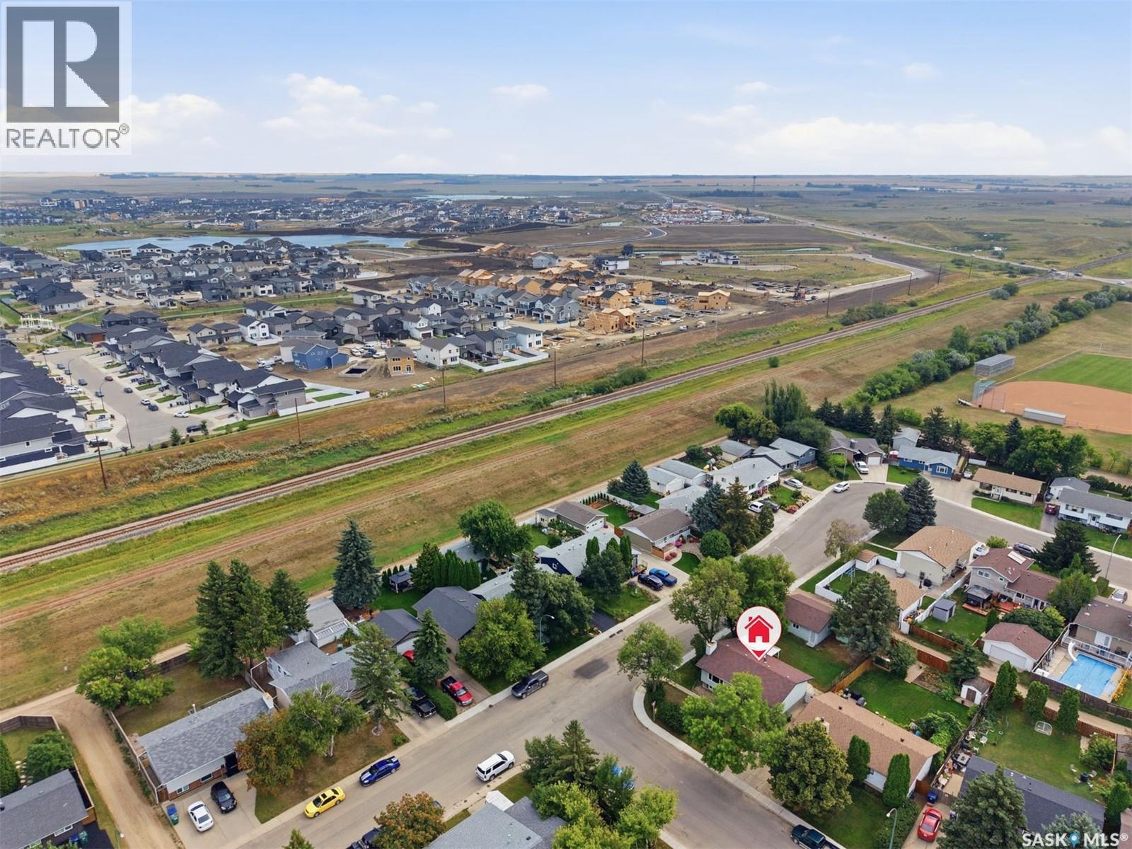 546 Guelph CRESCENT - Image 42