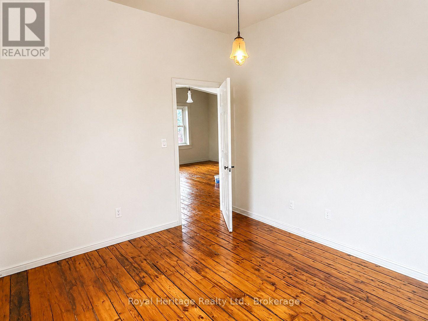 6 WILLARD STREET - 10