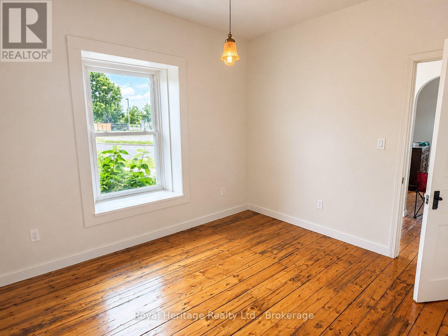 6 WILLARD STREET - 12