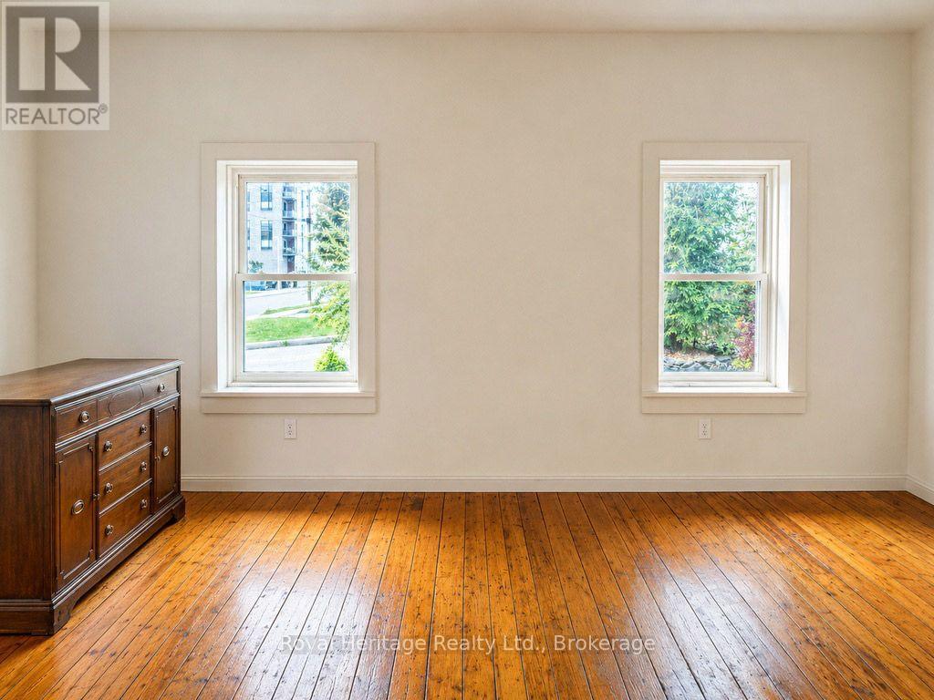 6 WILLARD STREET - 6