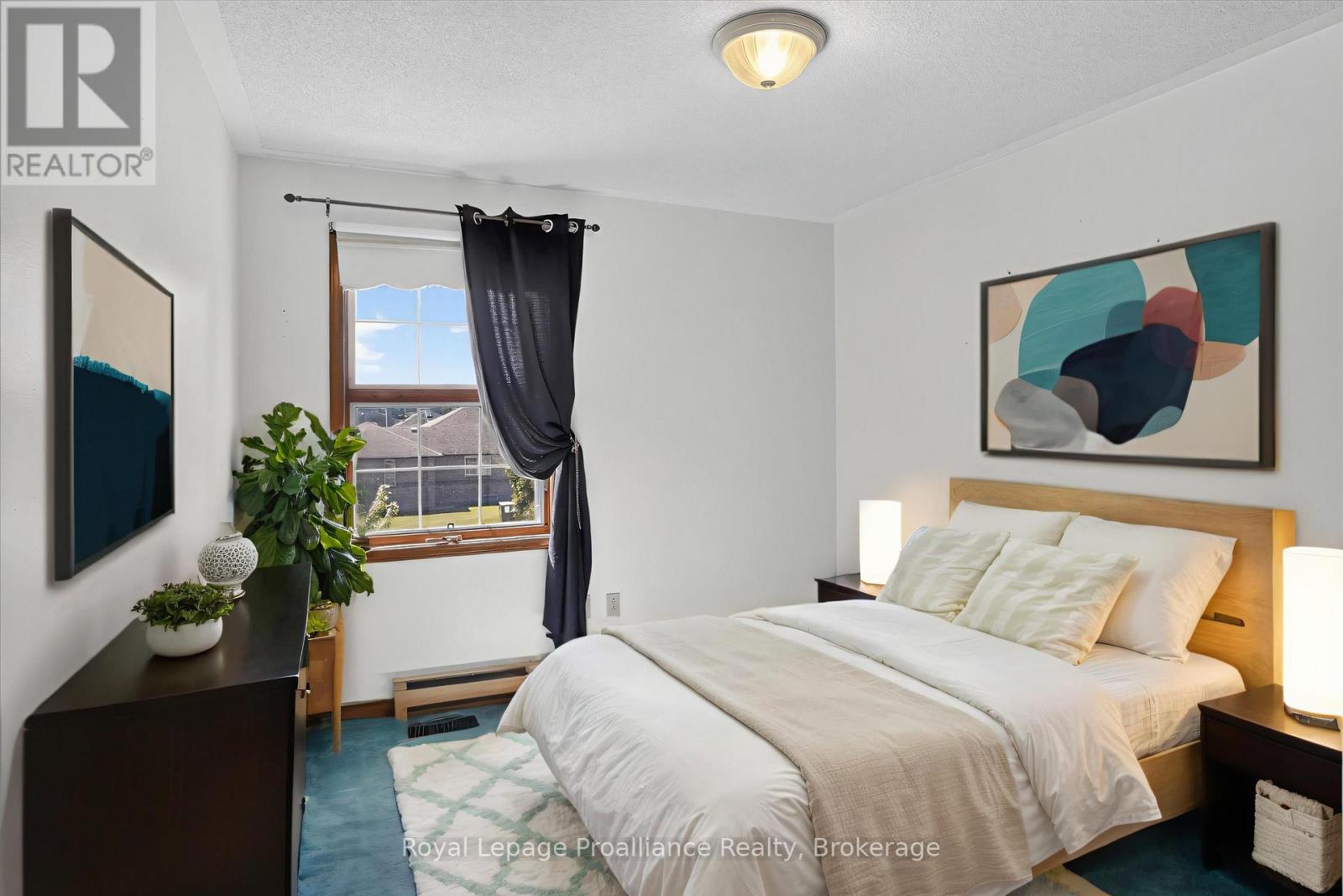 1664 FORSTER AVENUE - Image 36