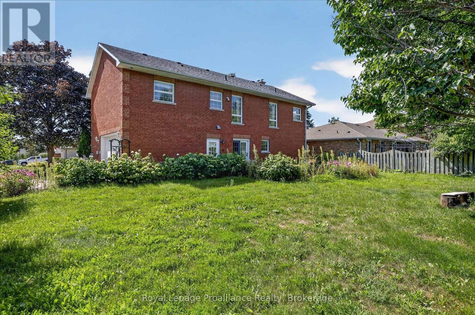 1664 FORSTER AVENUE - 49