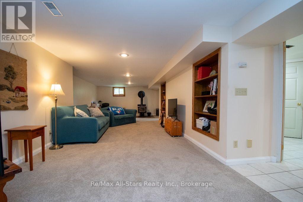 1571 ELM TREE ROAD - Image 24
