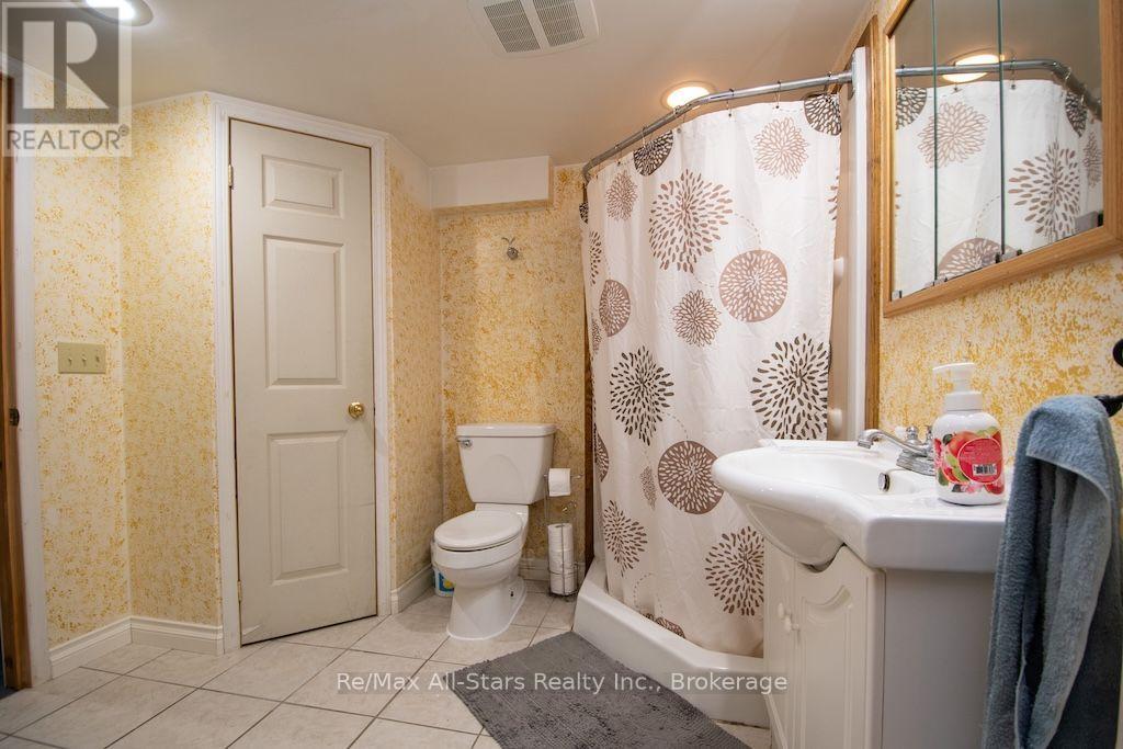 1571 ELM TREE ROAD - Image 28