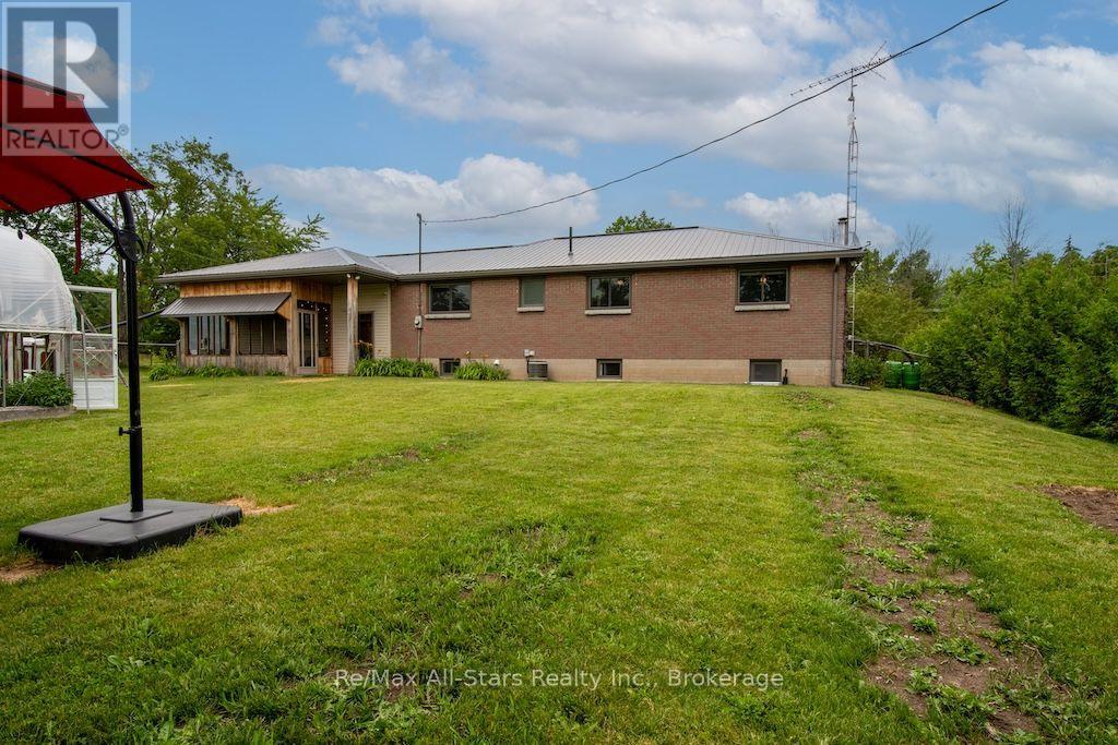 1571 ELM TREE ROAD - 31