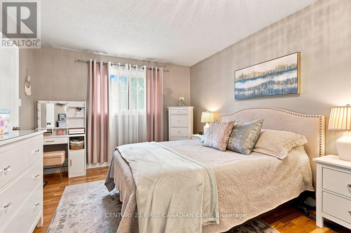 242 MARTINET AVENUE - 24