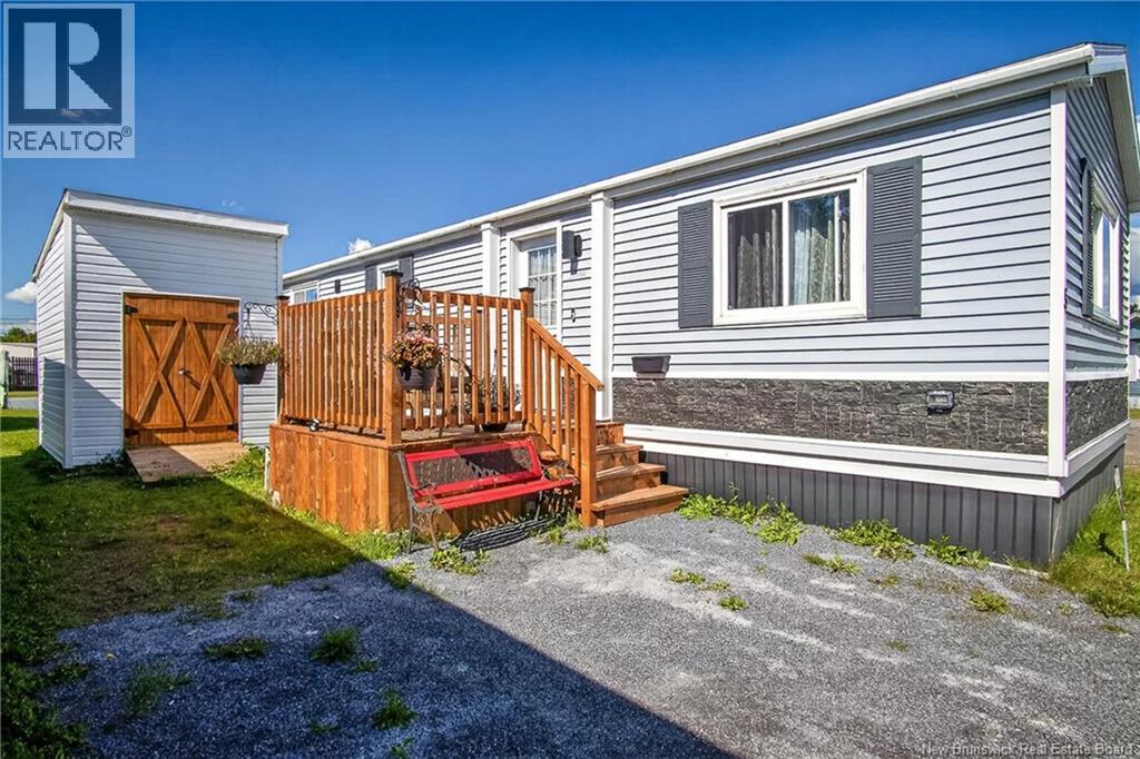 5 Dove Street, Saint John, New Brunswick, E2J2R5, Saint John, New Brunswick — photo 3 of 5