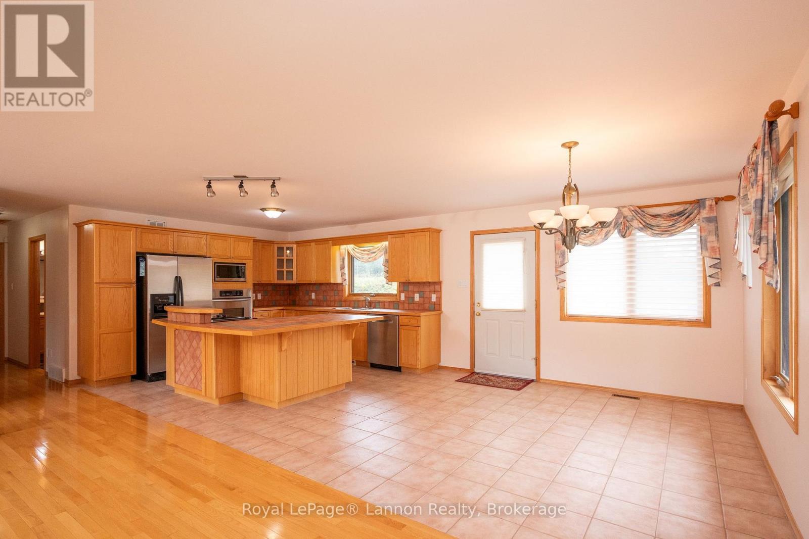 2196 FALCONCREST DRIVE - Image 20