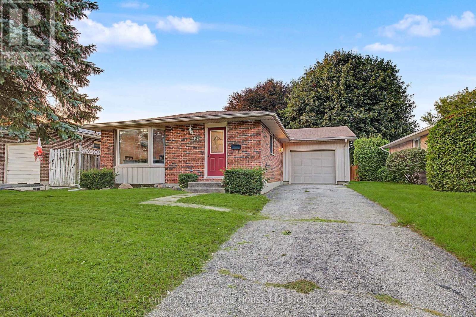 34 CENTENNIAL AVENUE - Image 23