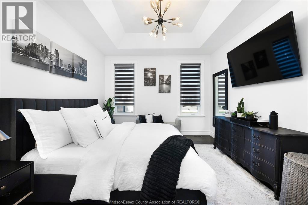 450 BRUNMAR CRESCENT - 27
