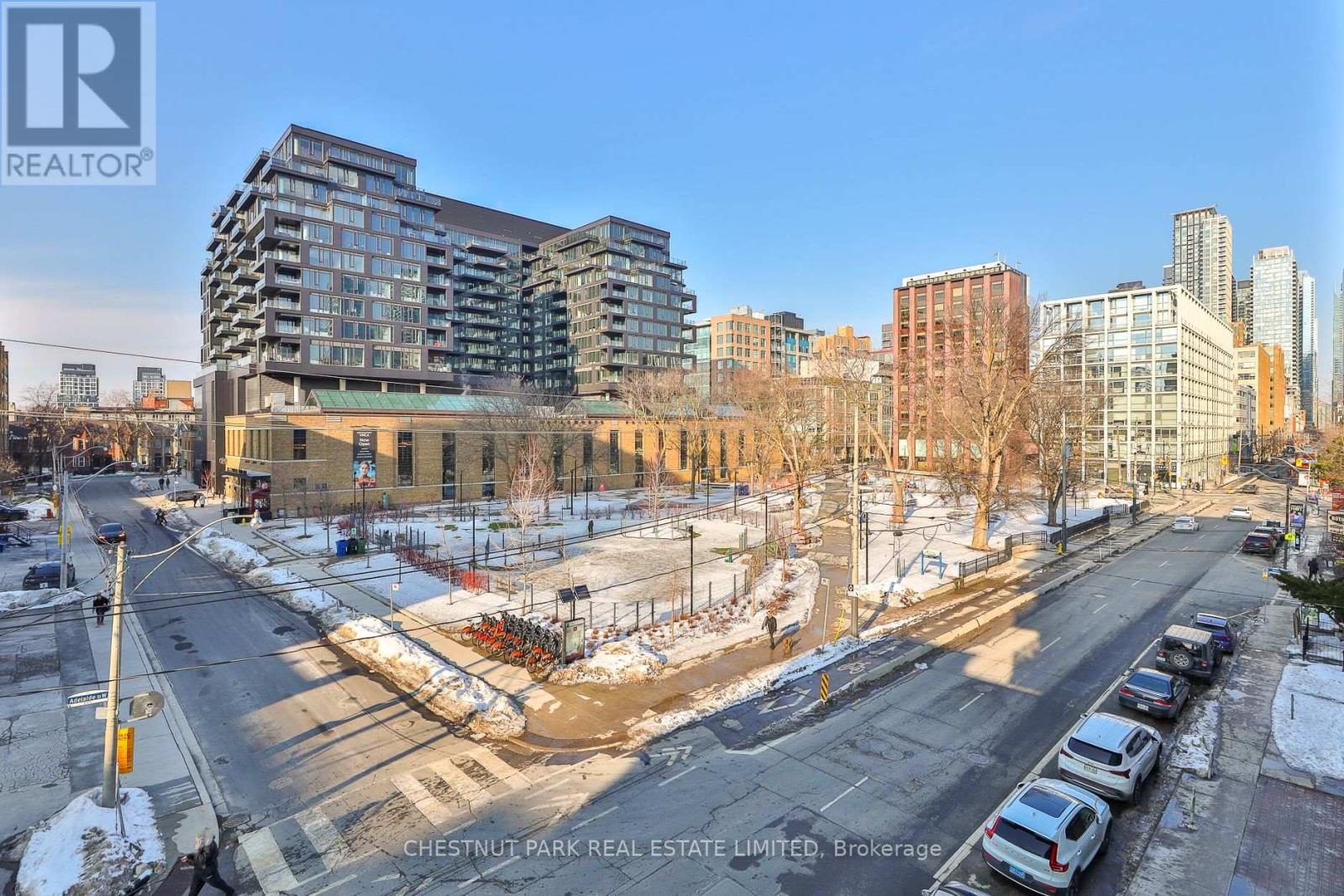 #434 461 ADELAIDE STREET W - 14
