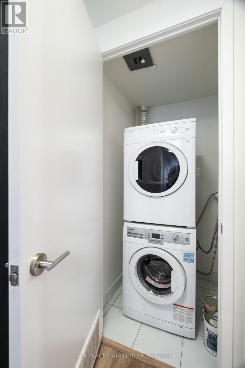 #214 106 DOVERCOURT ROAD - 16