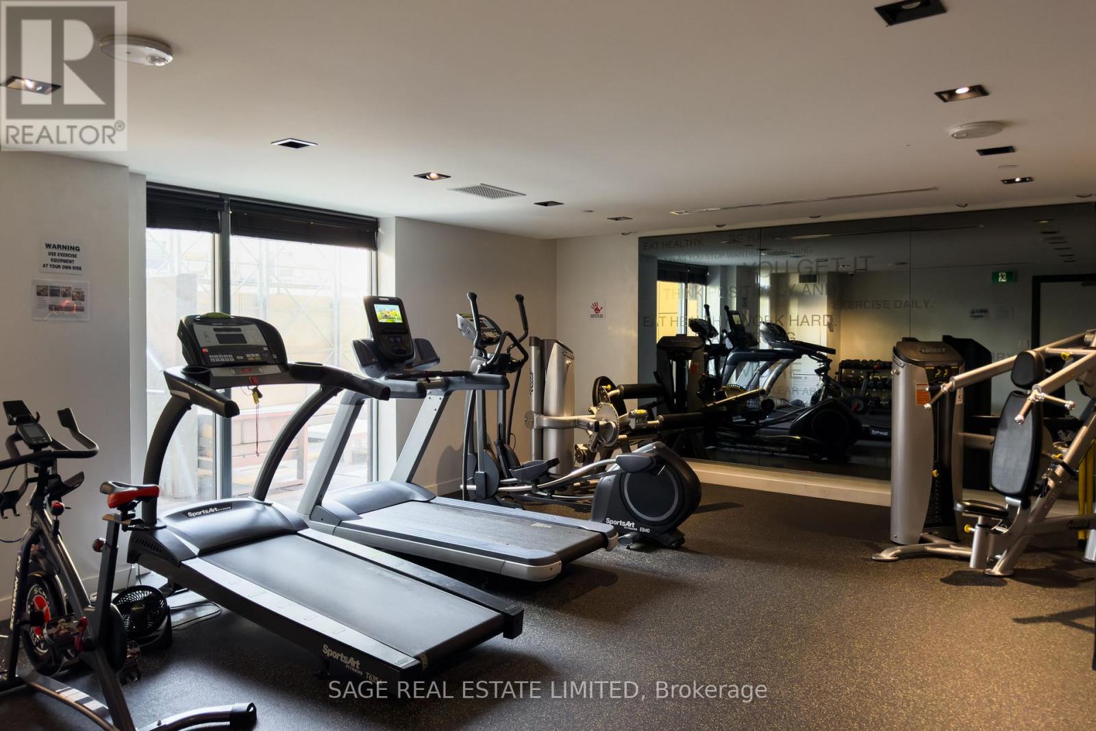 #214 106 DOVERCOURT ROAD - 18