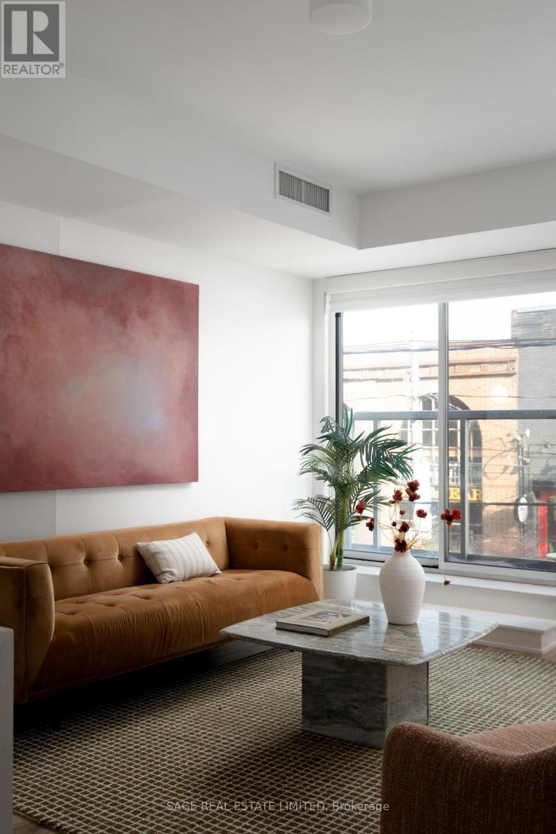 #214 106 DOVERCOURT ROAD - 3