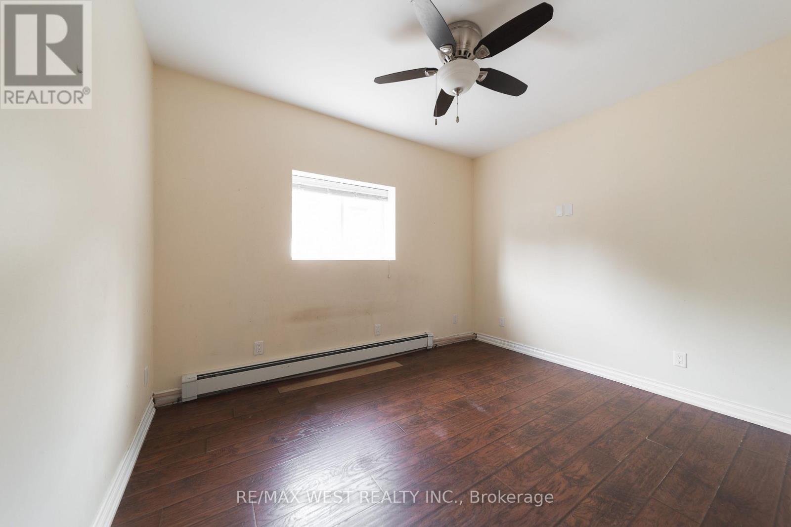 7826 YONGE STREET - Image 31