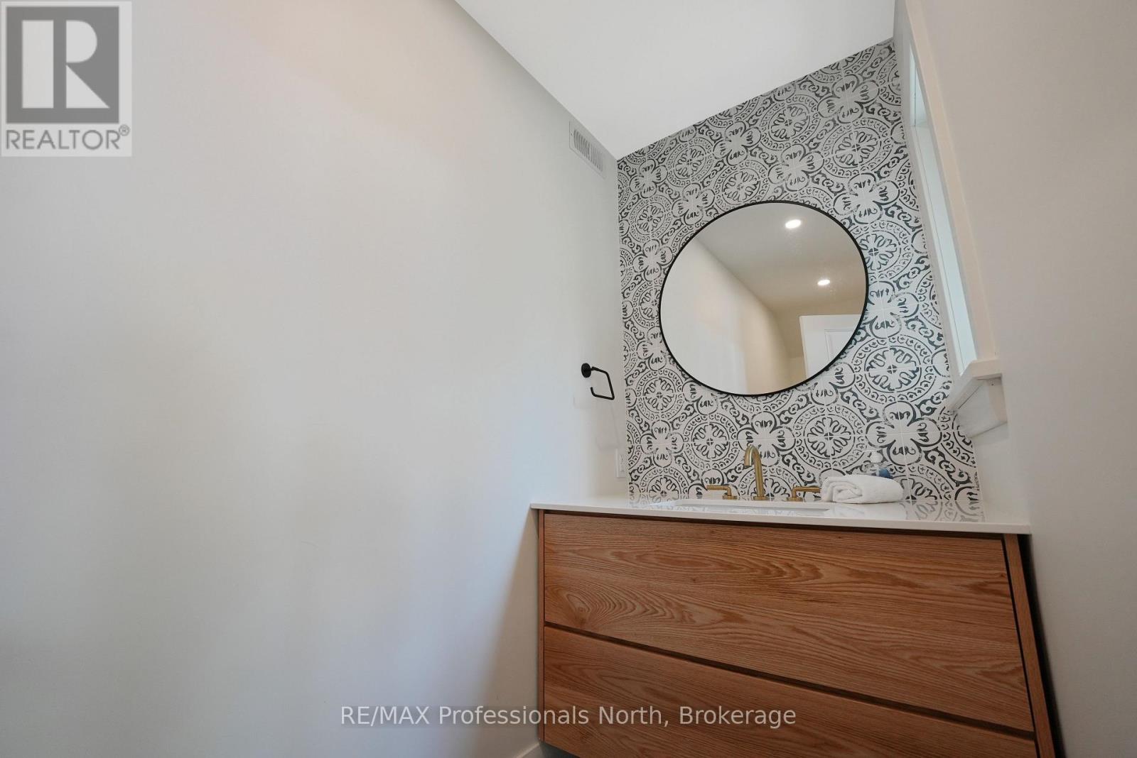 1394 FLATWATER COVE TRAIL - 36