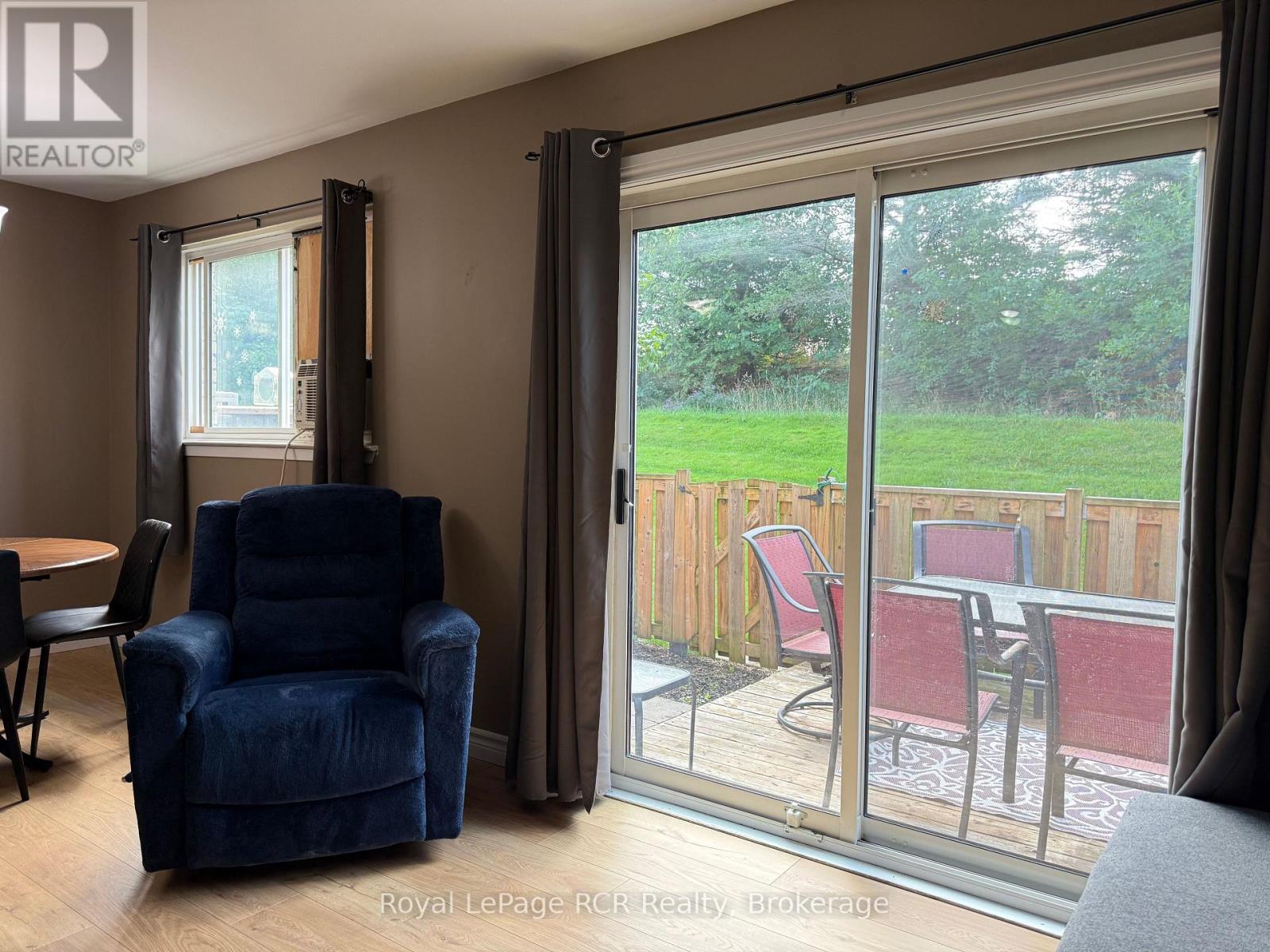 74 LAURIE CRESCENT - Image 11