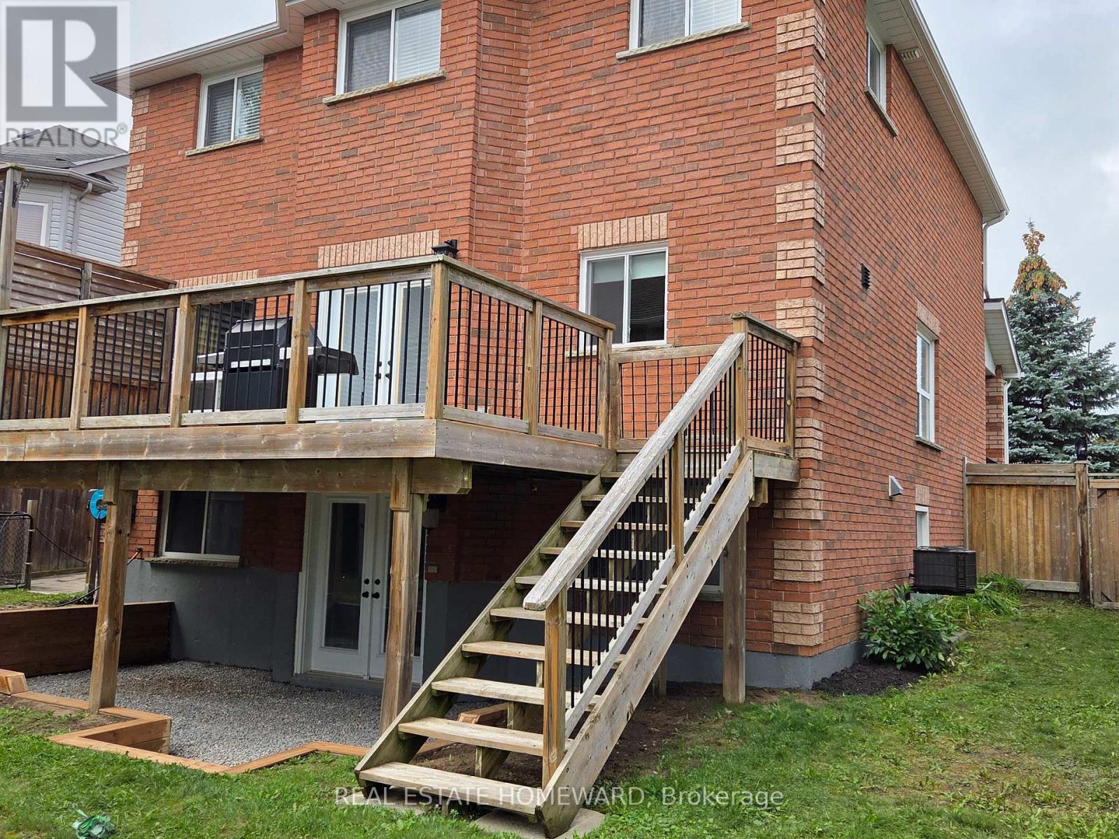 139 BIRKHALL PLACE - 33