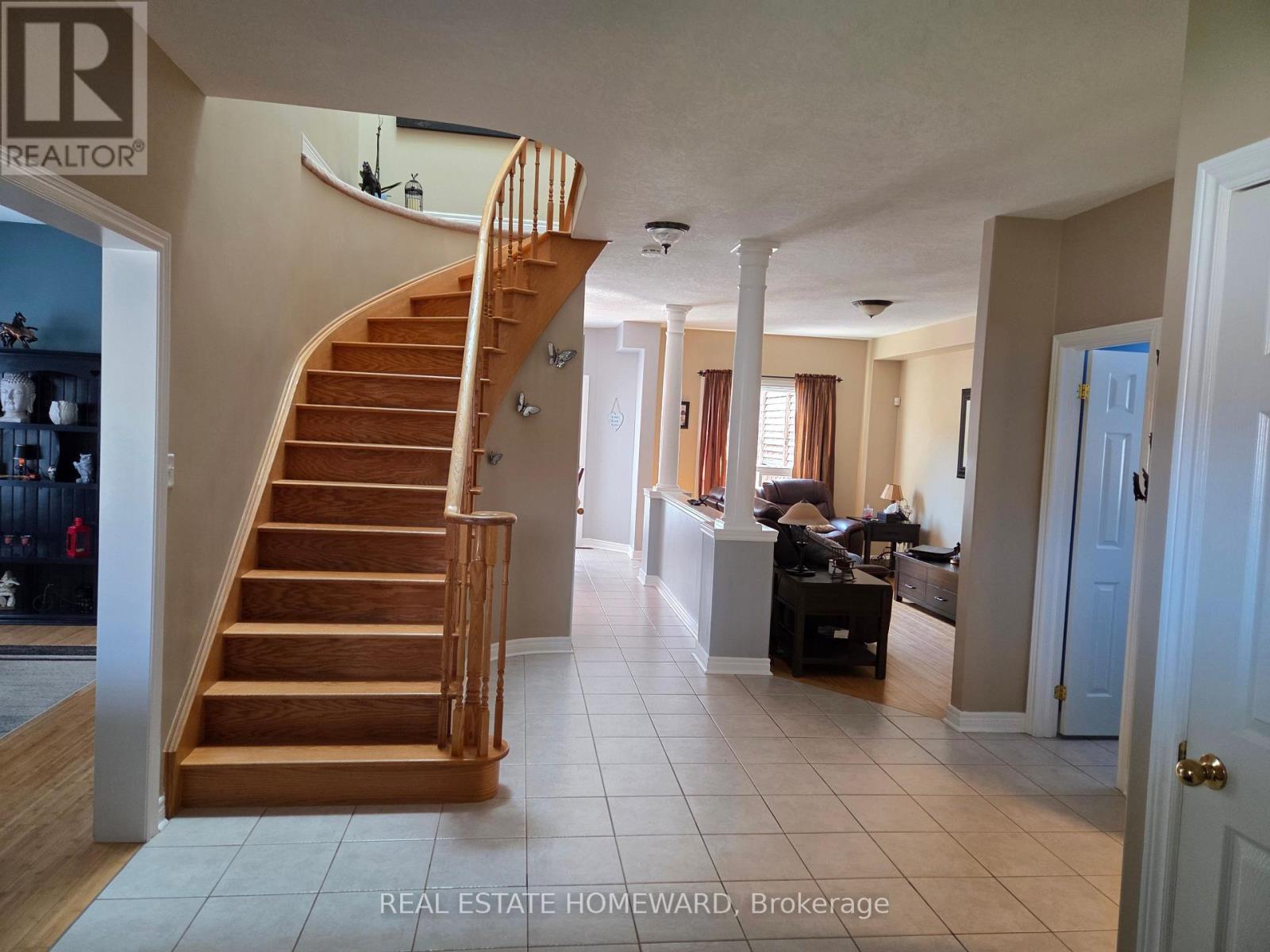 139 BIRKHALL PLACE - 4