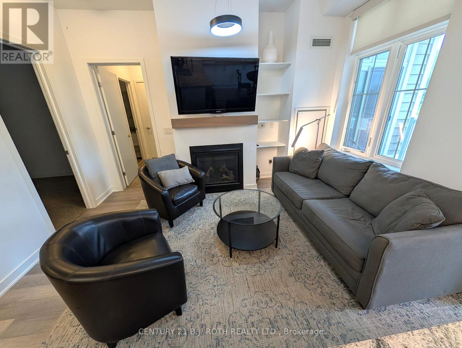 #302 40 HORSESHOE BOULEVARD - Image 16