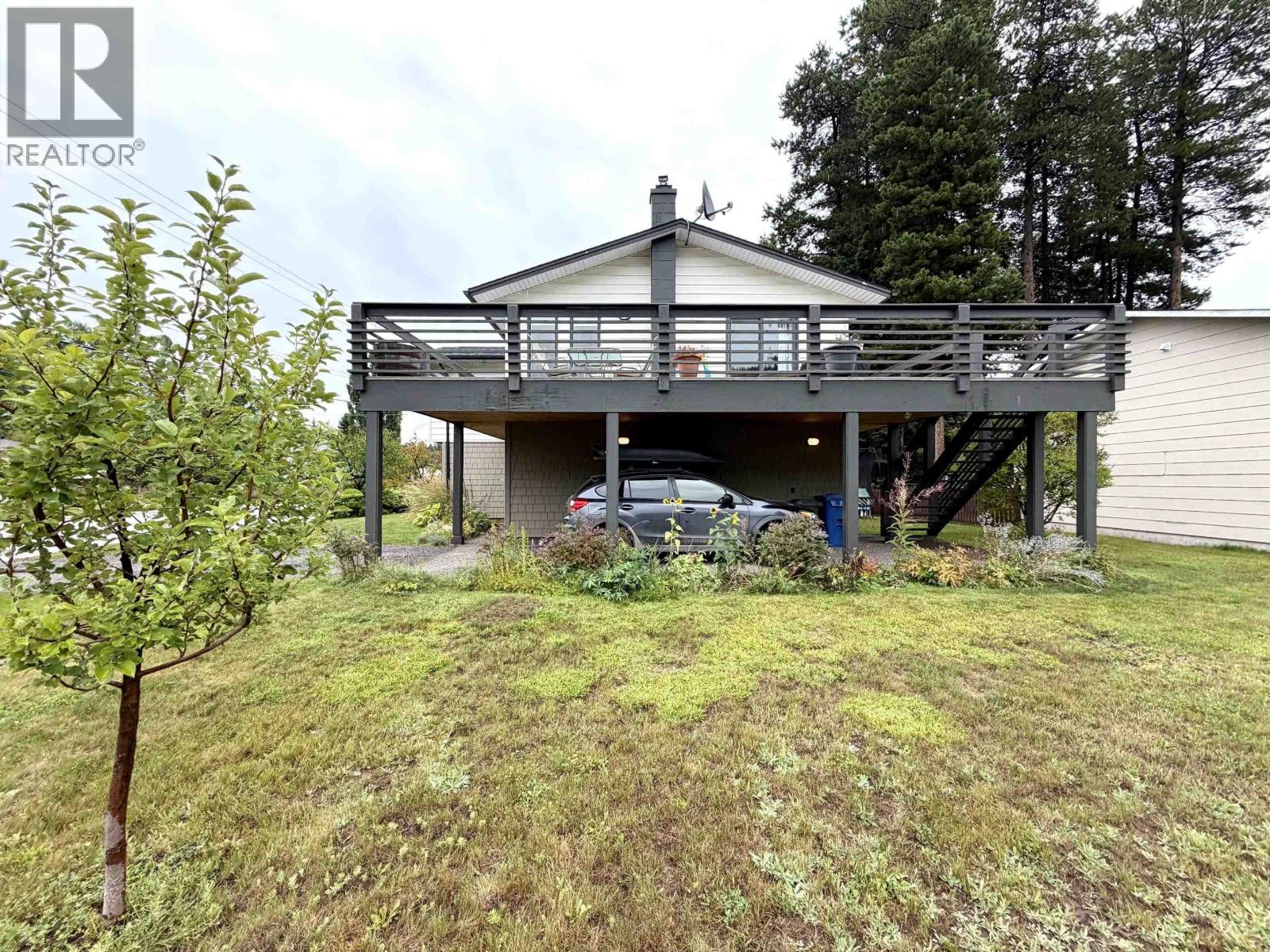 1120 TORONTO Street, Smithers
