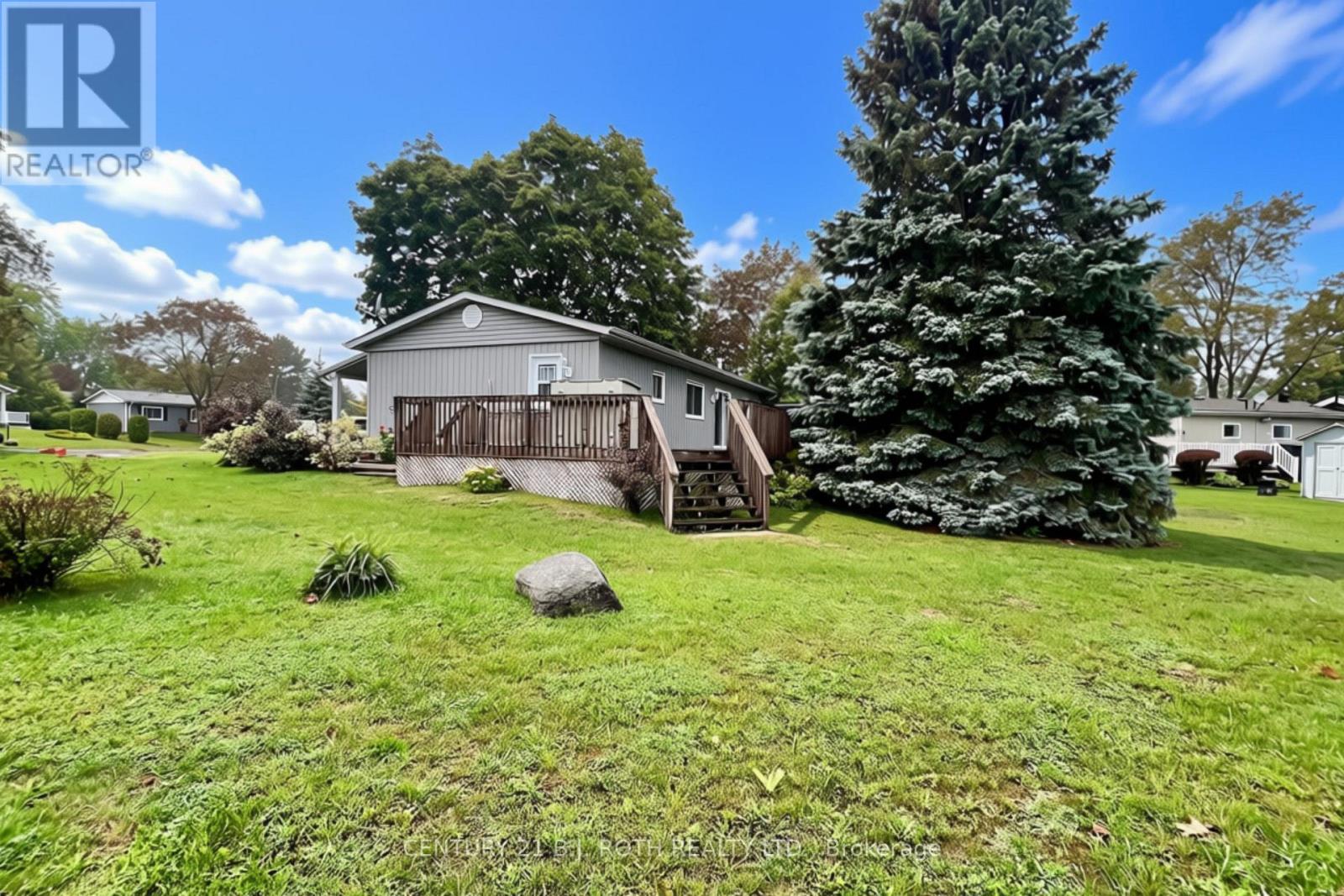 6 Walnut Court, Innisfil, Ontario, L9S1M7, Innisfil, Ontario — photo 2 of 5