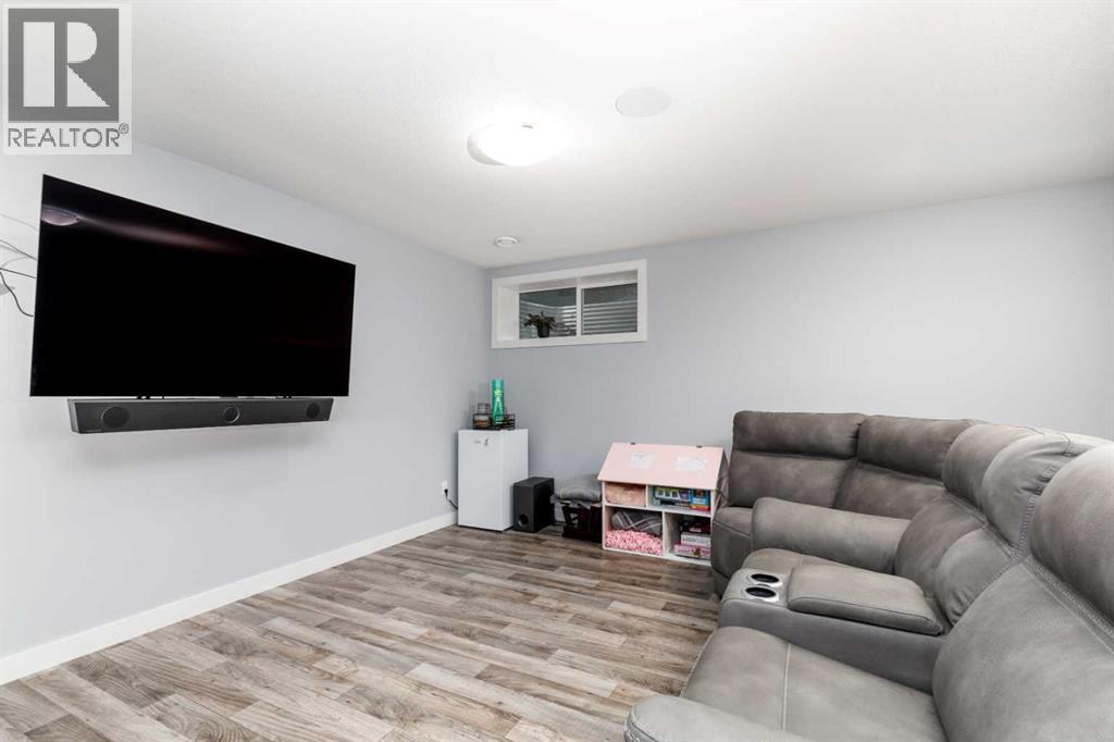 Listing photo – 3541 44 Avenue, Red Deer