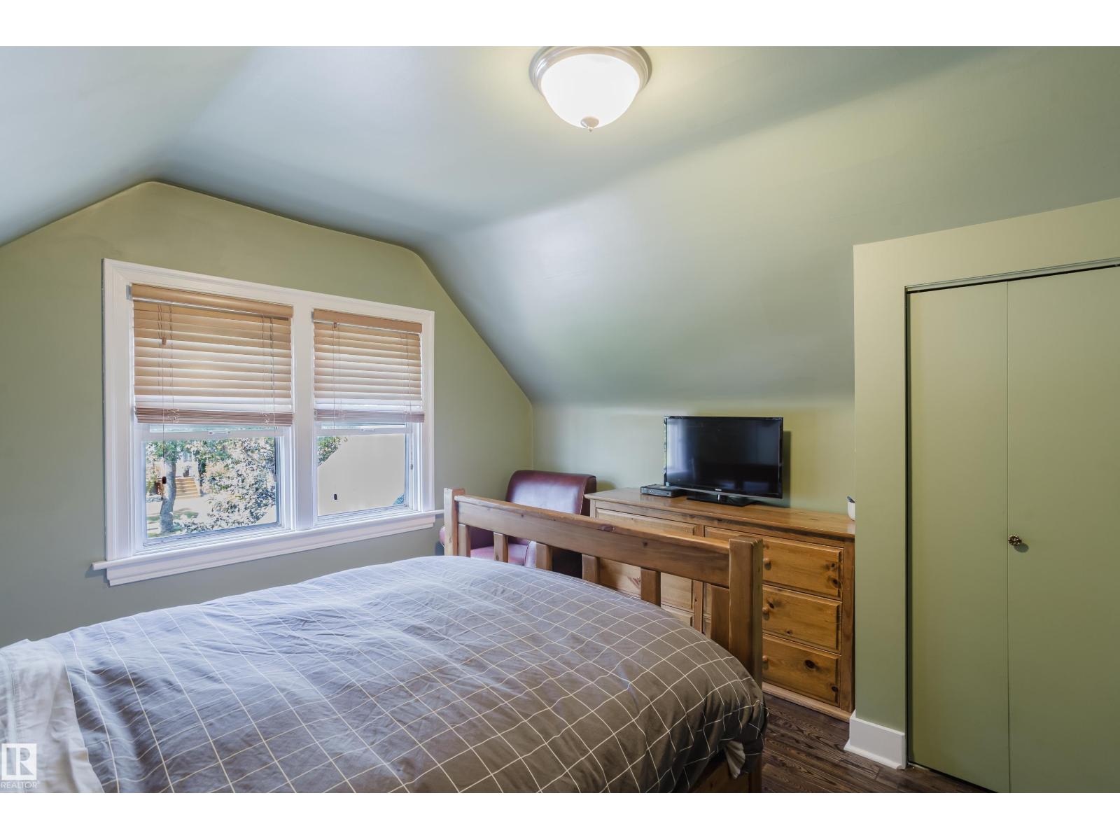 11231 126 ST NW - Image 27