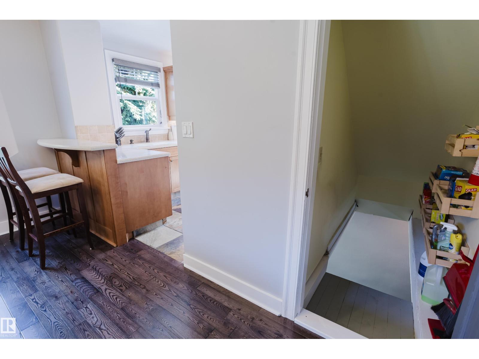 11231 126 ST NW - Image 37