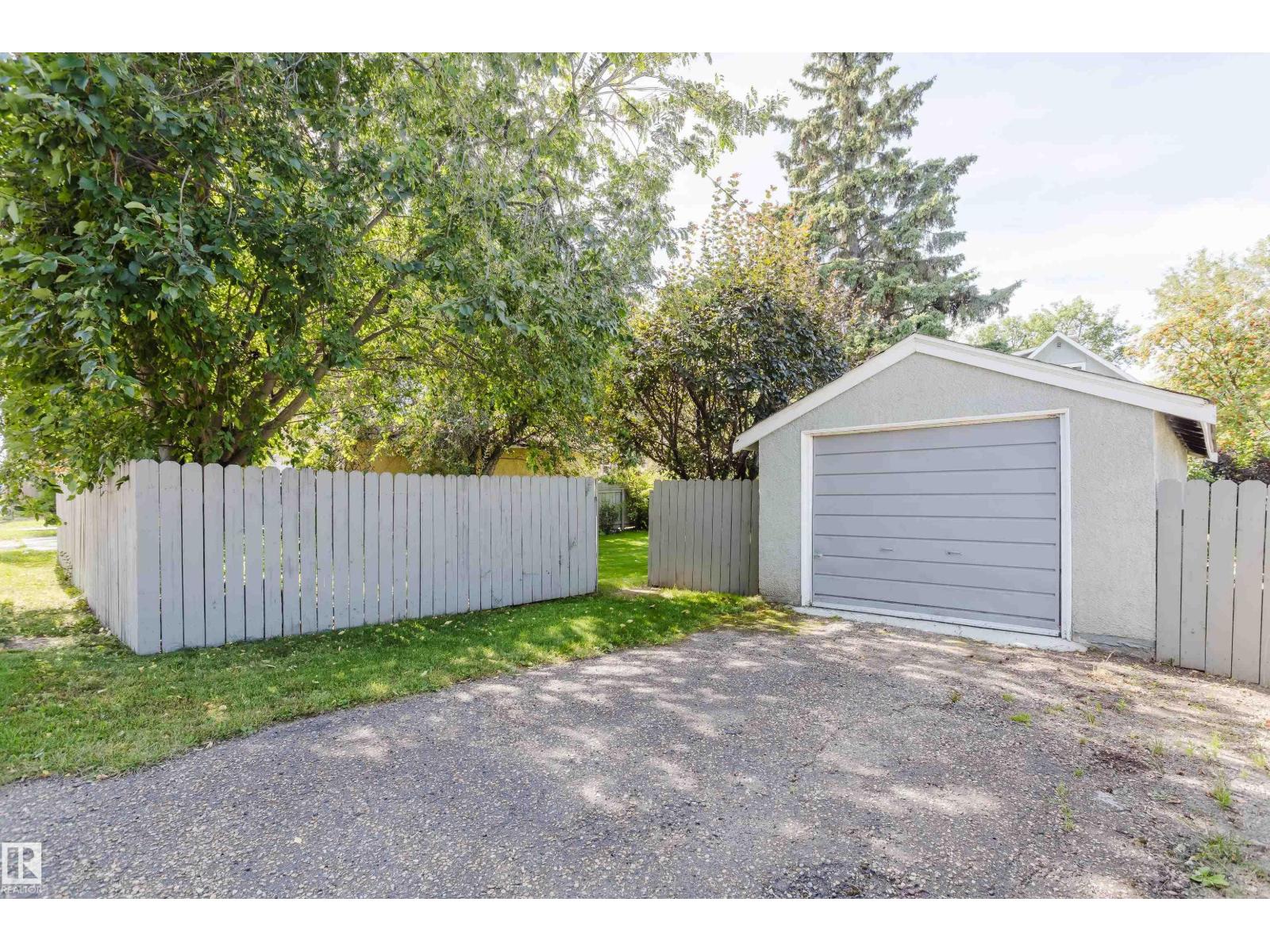 11231 126 ST NW - Image 46